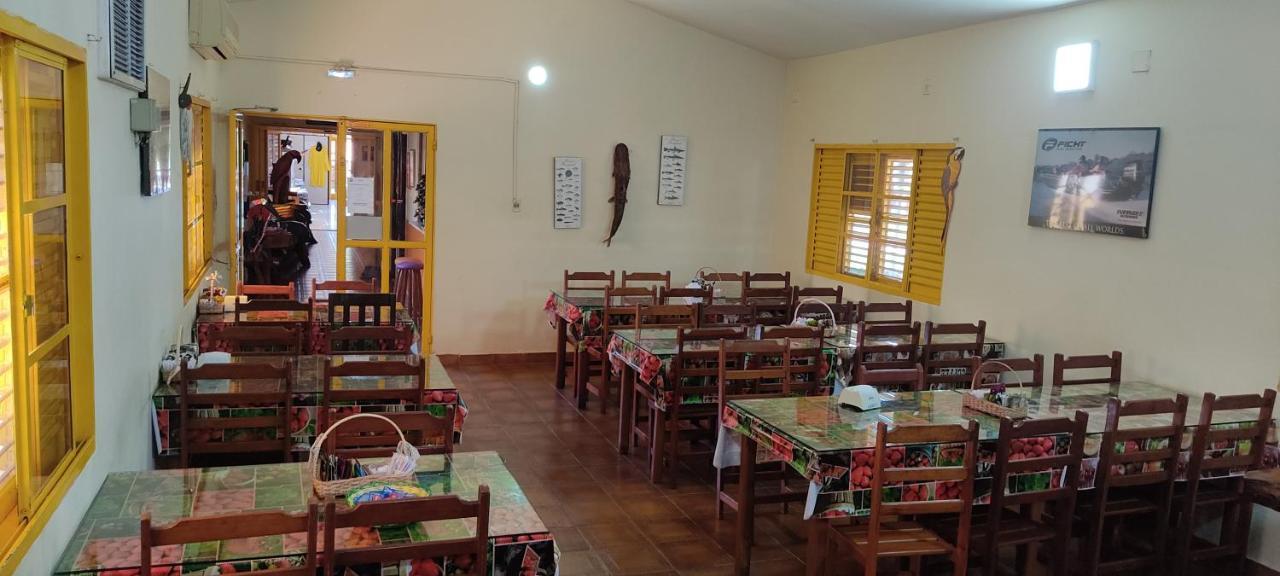 Hotel Pesqueiro Anzol De Ouro Ladario Bagian luar foto