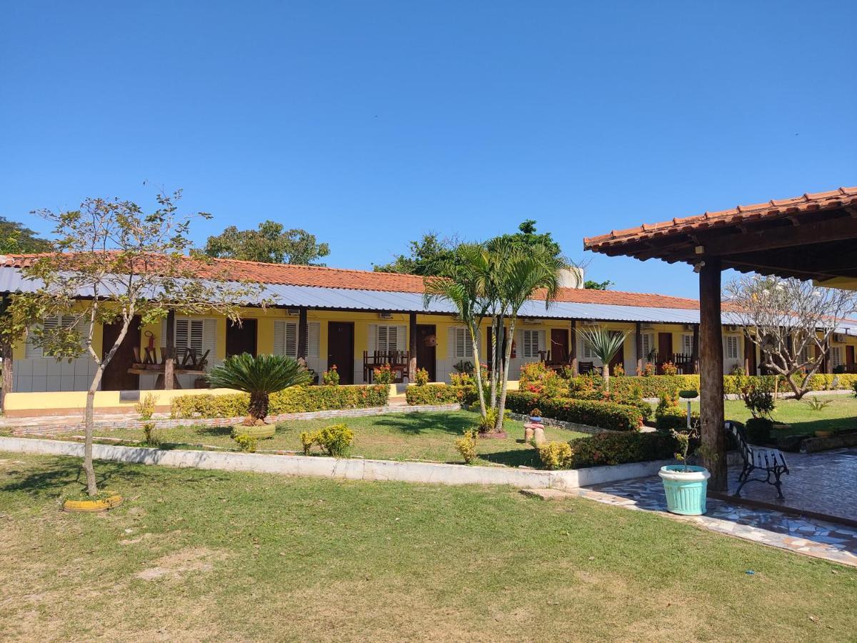 Hotel Pesqueiro Anzol De Ouro Ladario Bagian luar foto