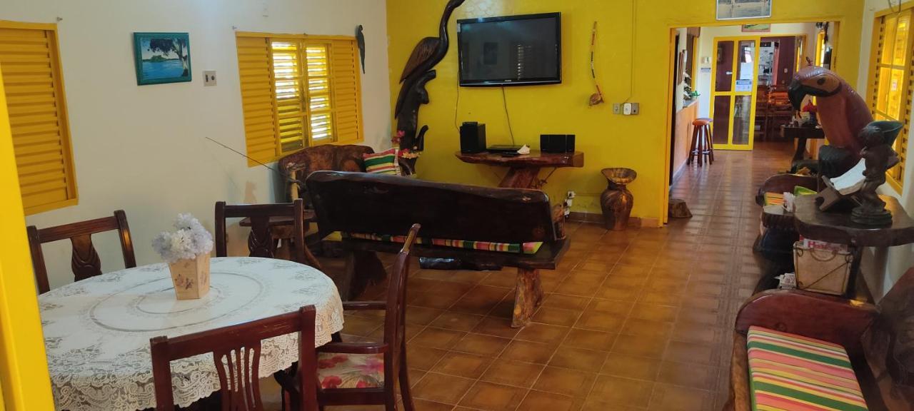 Hotel Pesqueiro Anzol De Ouro Ladario Bagian luar foto
