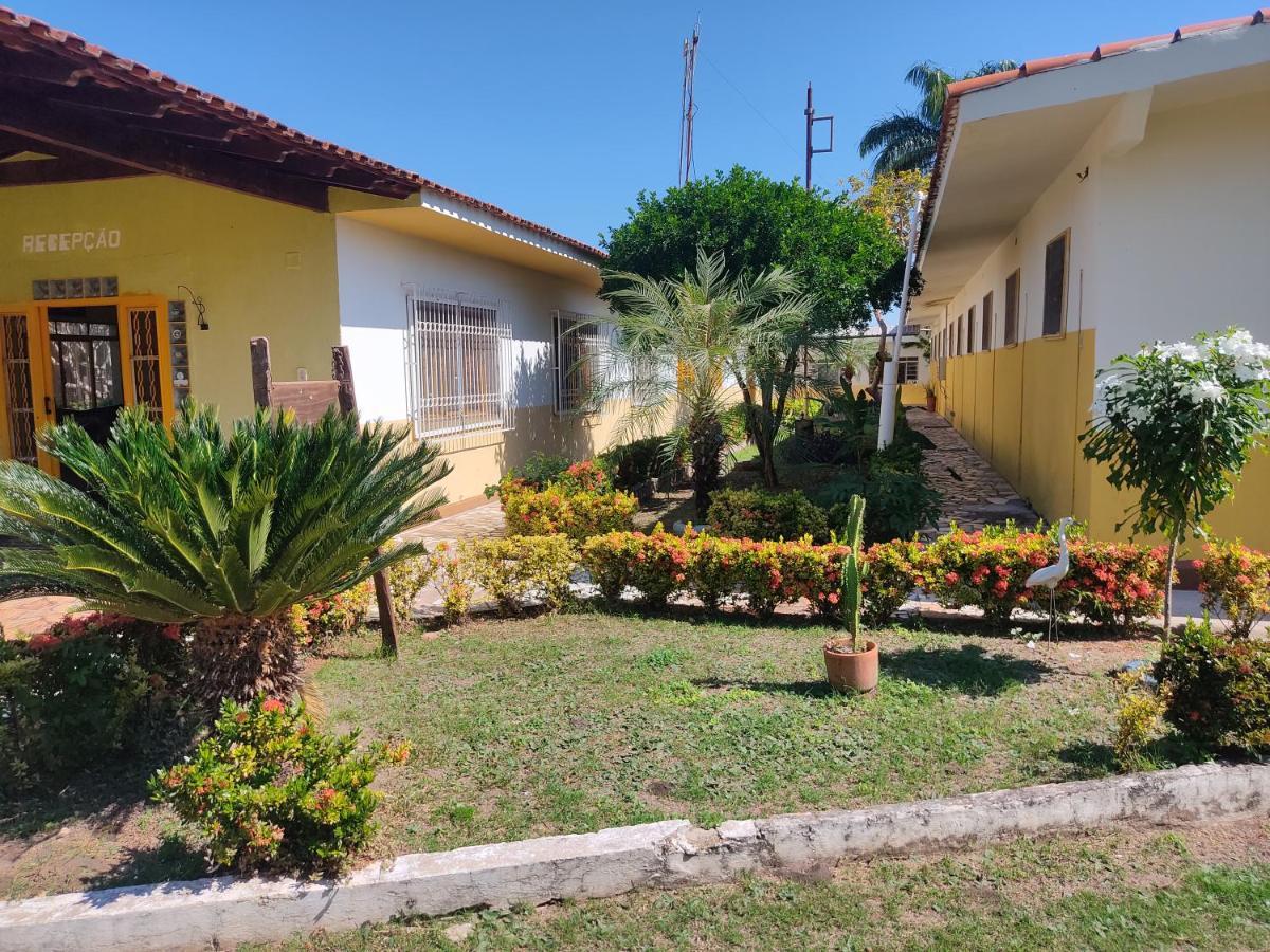 Hotel Pesqueiro Anzol De Ouro Ladario Bagian luar foto